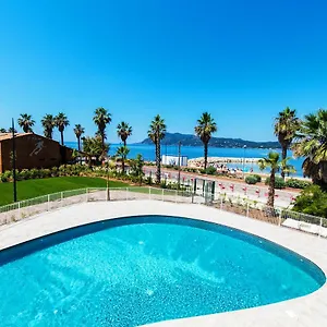 Résidence Néméa Le Cap Azur 4* Saint-Mandrier-sur-Mer